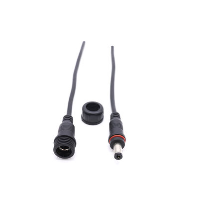 Черное течение кабельных соединителей 5A DC PVC классифицируя электрический водоустойчивый тип штепсельной вилки